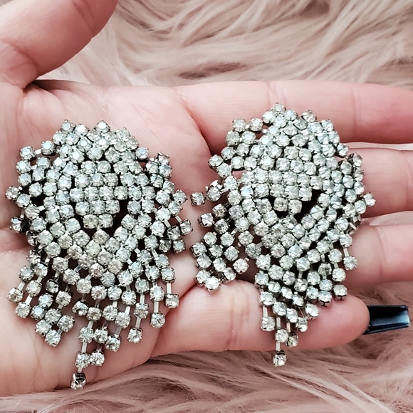 Zara earrings - Picture 1 of 4